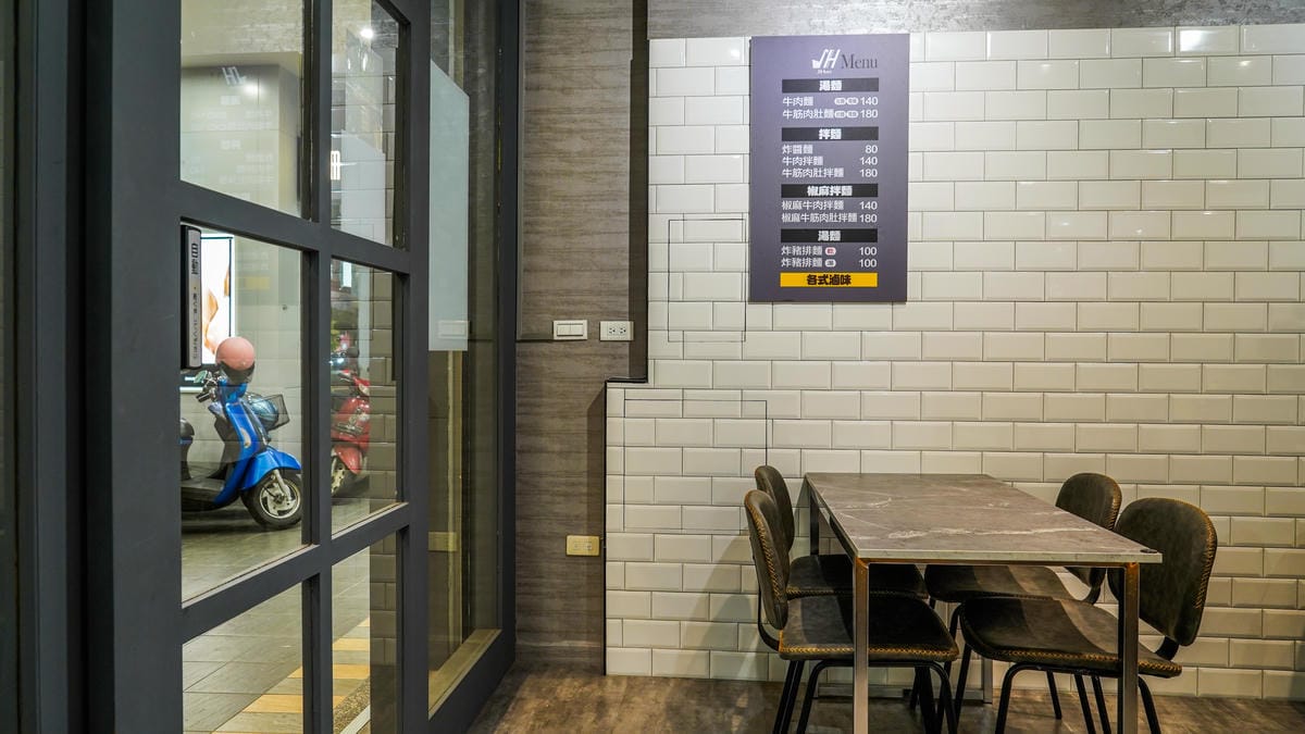 A7_06751.JPG A7_06751.JPG