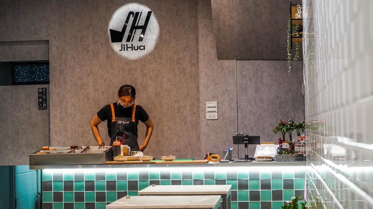 A7_06750.JPG A7_06750.JPG