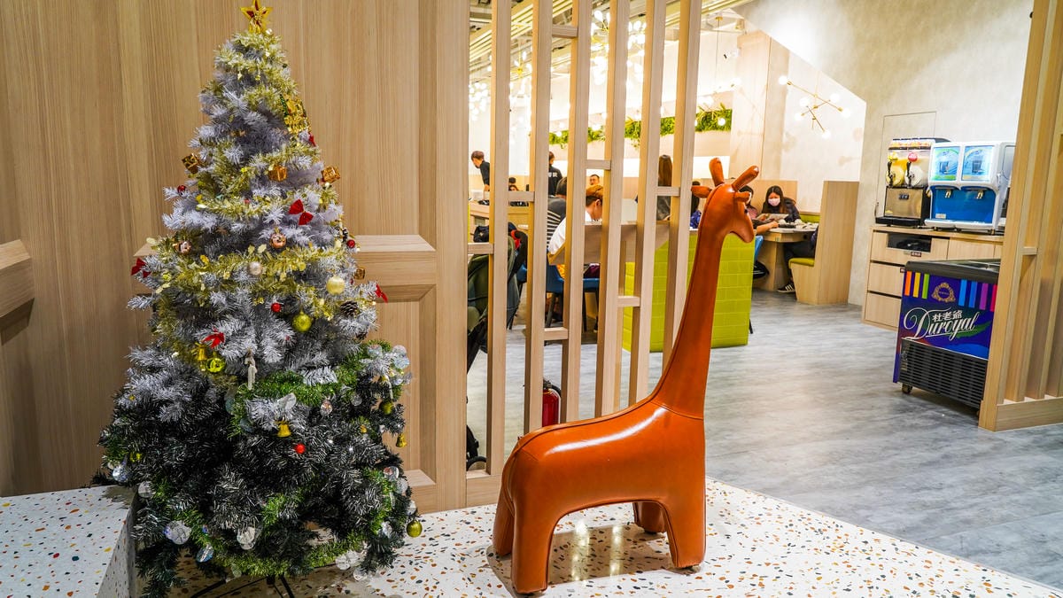 A7_08884.JPG A7_08884.JPG