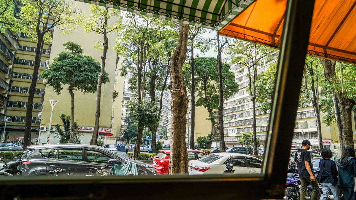 A7_01361.jpg A7_01361.jpg