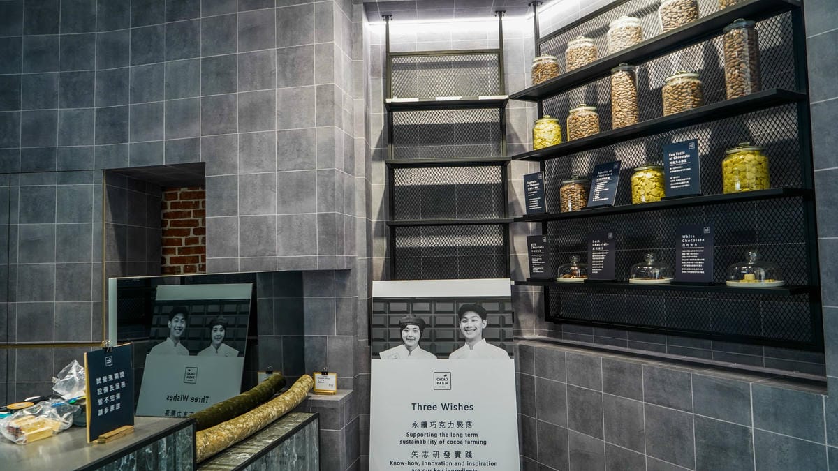 A7_05212.jpg A7_05212.jpg