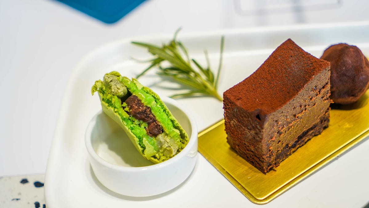 A7_05251.jpg A7_05251.jpg