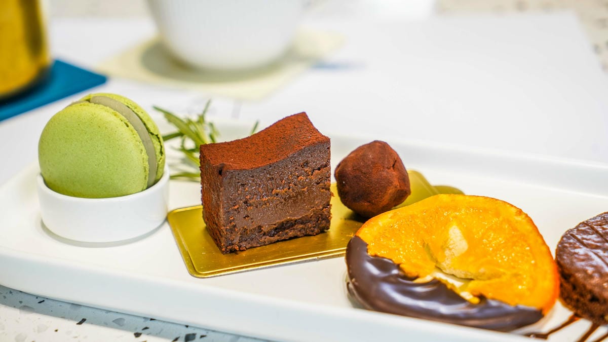 A7_05244.jpg A7_05244.jpg