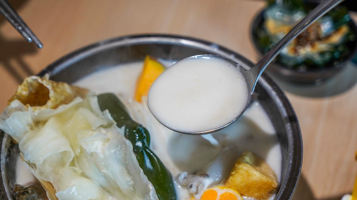 A7_06993.jpg A7_06993.jpg