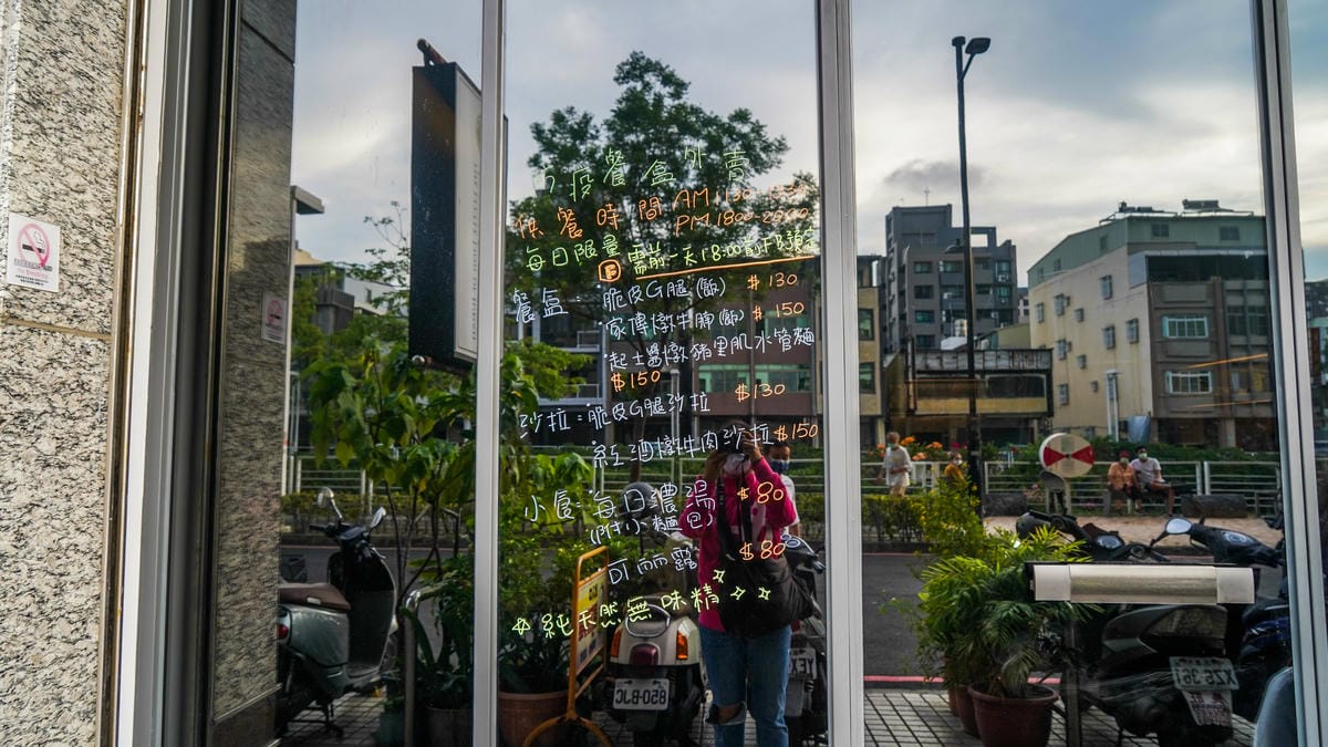 A7_08706.jpg A7_08706.jpg