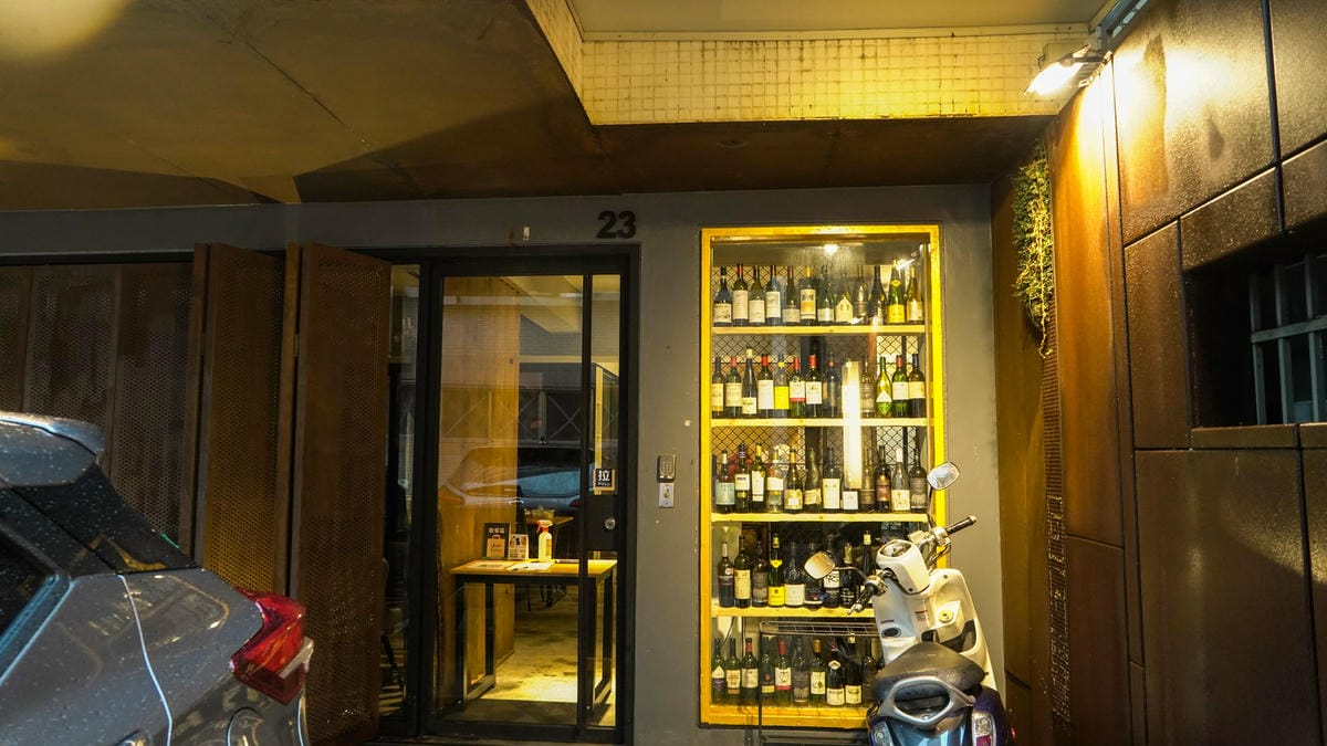 A7_09652.jpg A7_09652.jpg