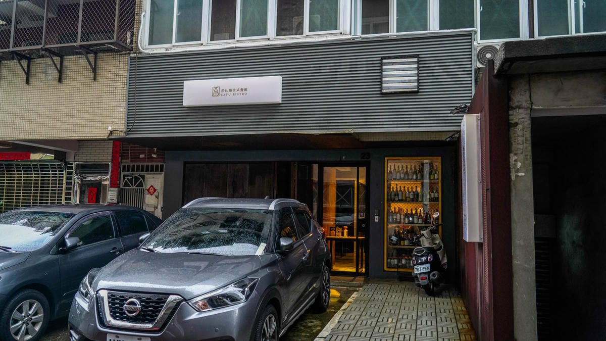 A7_09649.jpg A7_09649.jpg