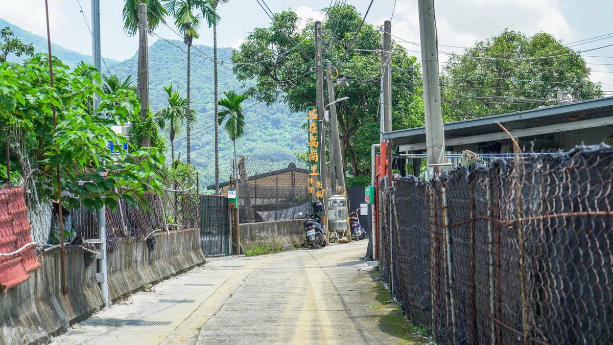 A7_00543.jpg A7_00543.jpg