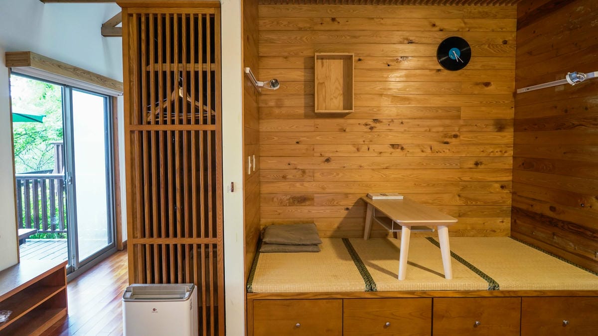 A7_02410.jpg A7_02410.jpg