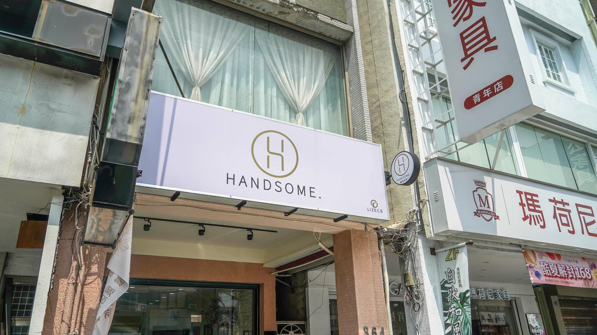 A7_04405.jpg A7_04405.jpg