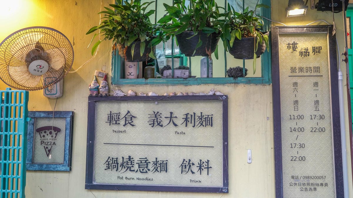 A7_05042.jpg A7_05042.jpg