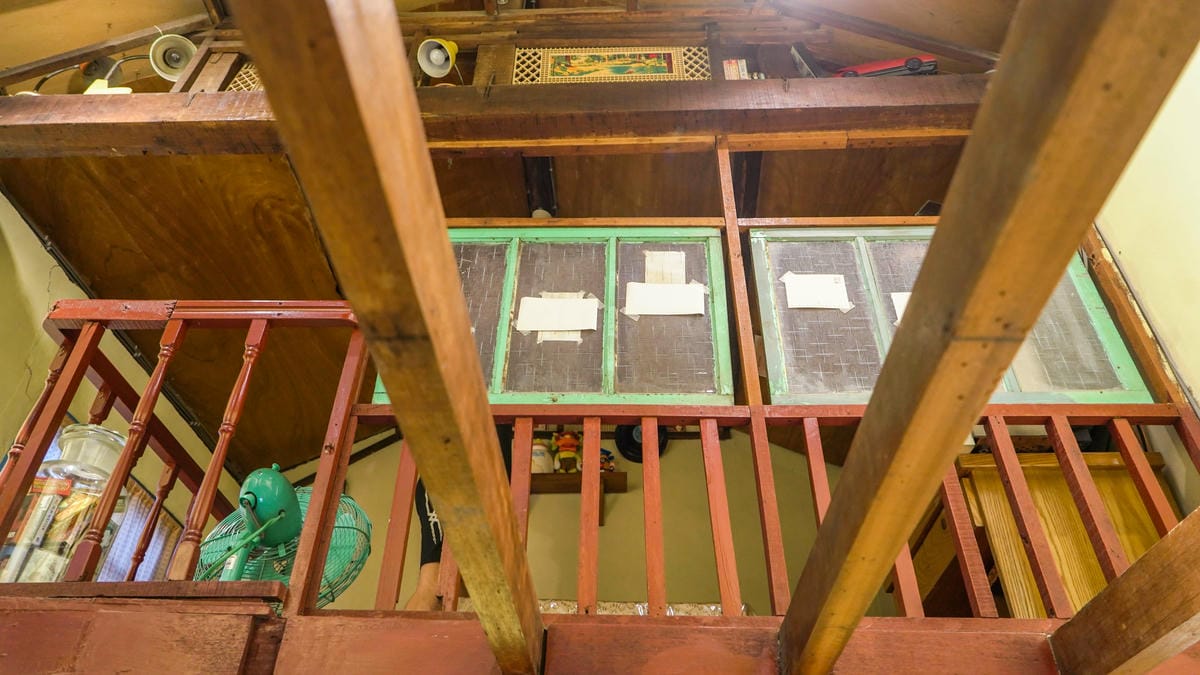 A7_05049.jpg A7_05049.jpg