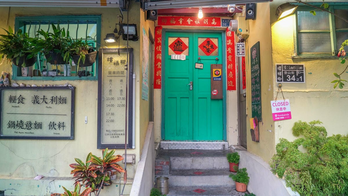 A7_05040.jpg A7_05040.jpg