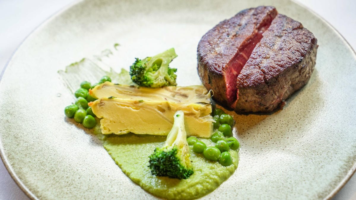 A7_05930.jpg A7_05930.jpg