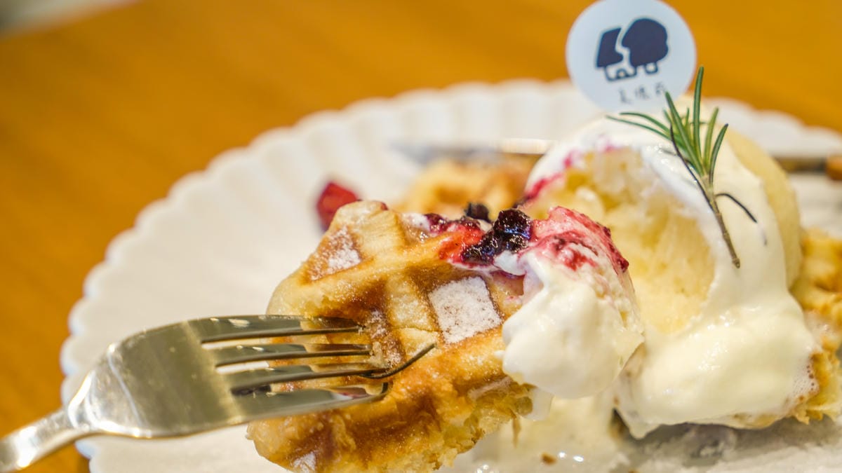 A7_01360.jpg A7_01360.jpg