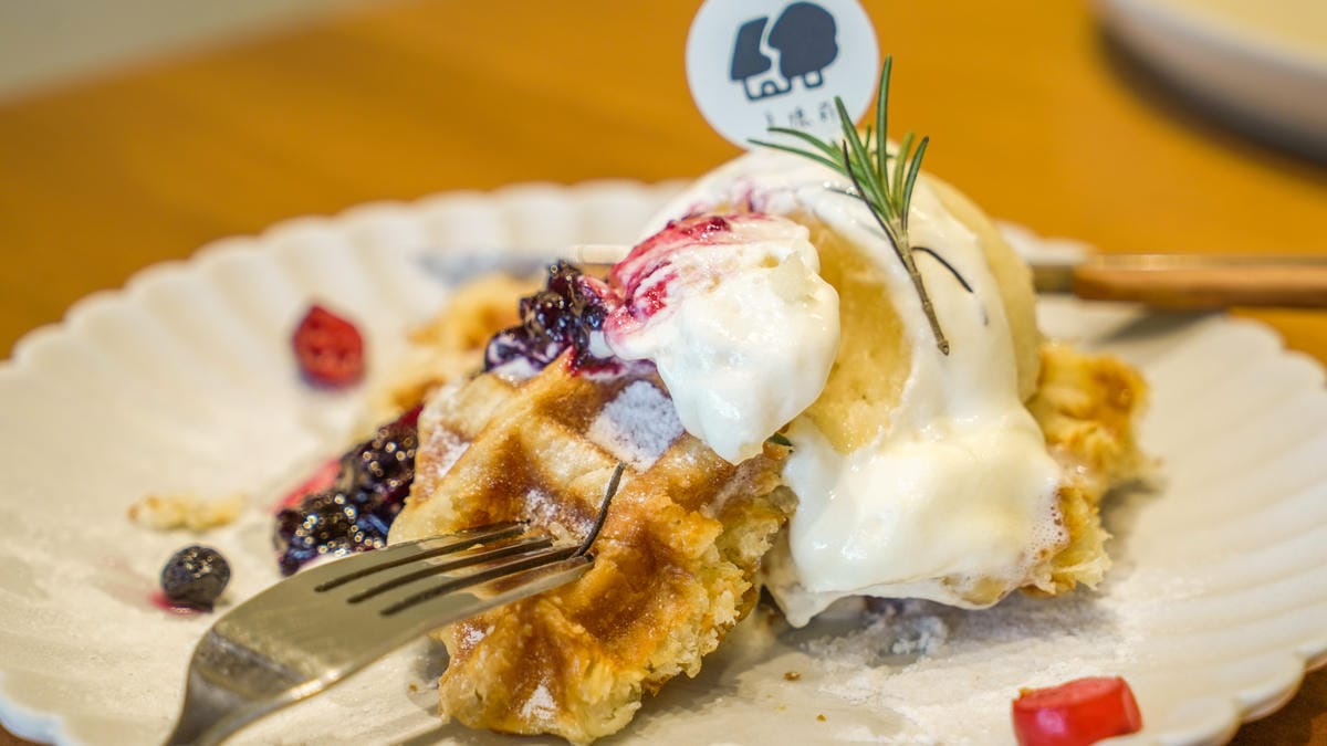 A7_01359.jpg A7_01359.jpg