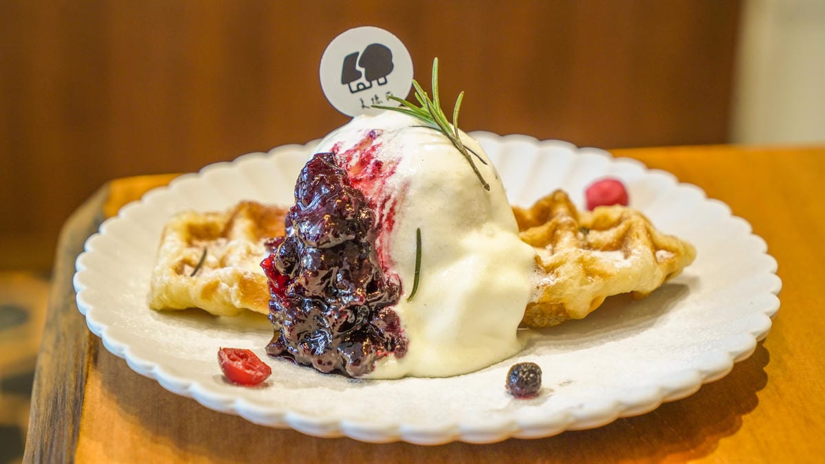 A7_01356.jpg A7_01356.jpg