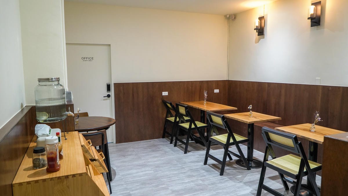 A7_01268.jpg A7_01268.jpg