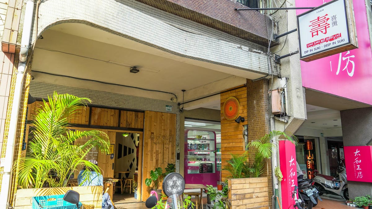 A7_03021.jpg A7_03021.jpg