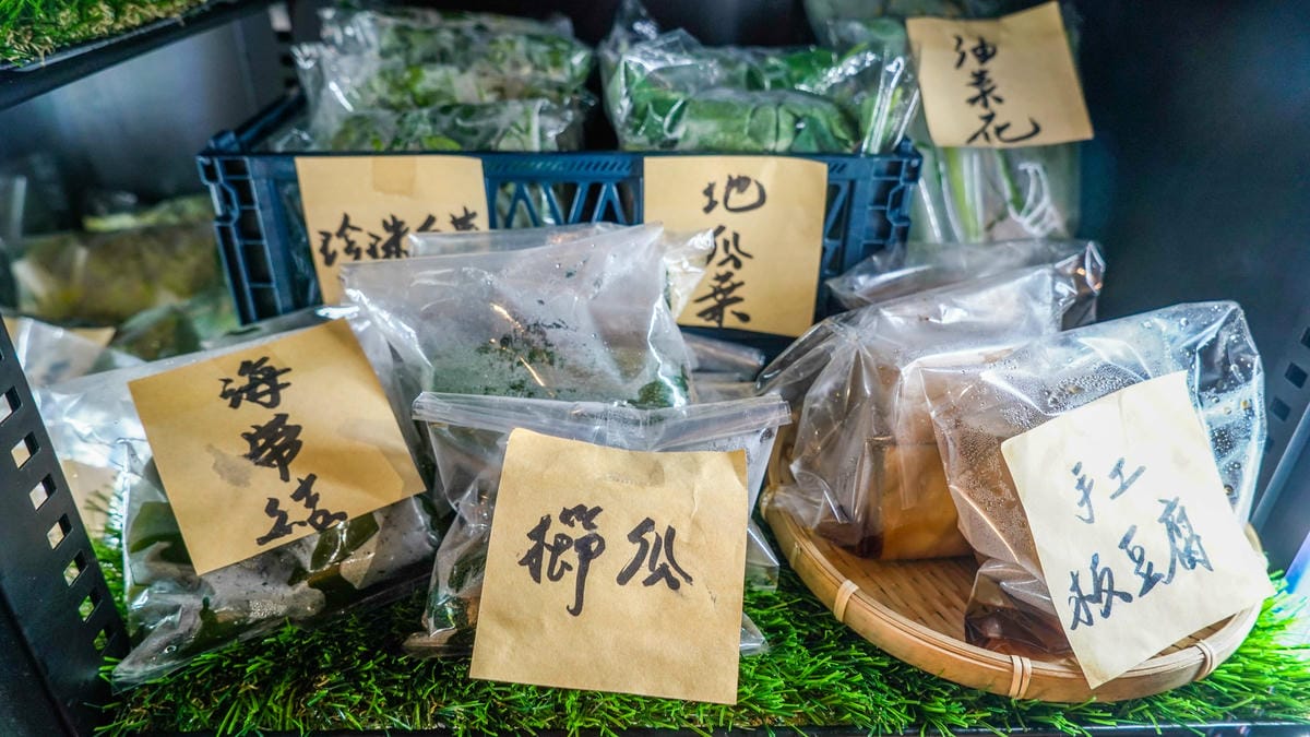 A7_03031.jpg A7_03031.jpg