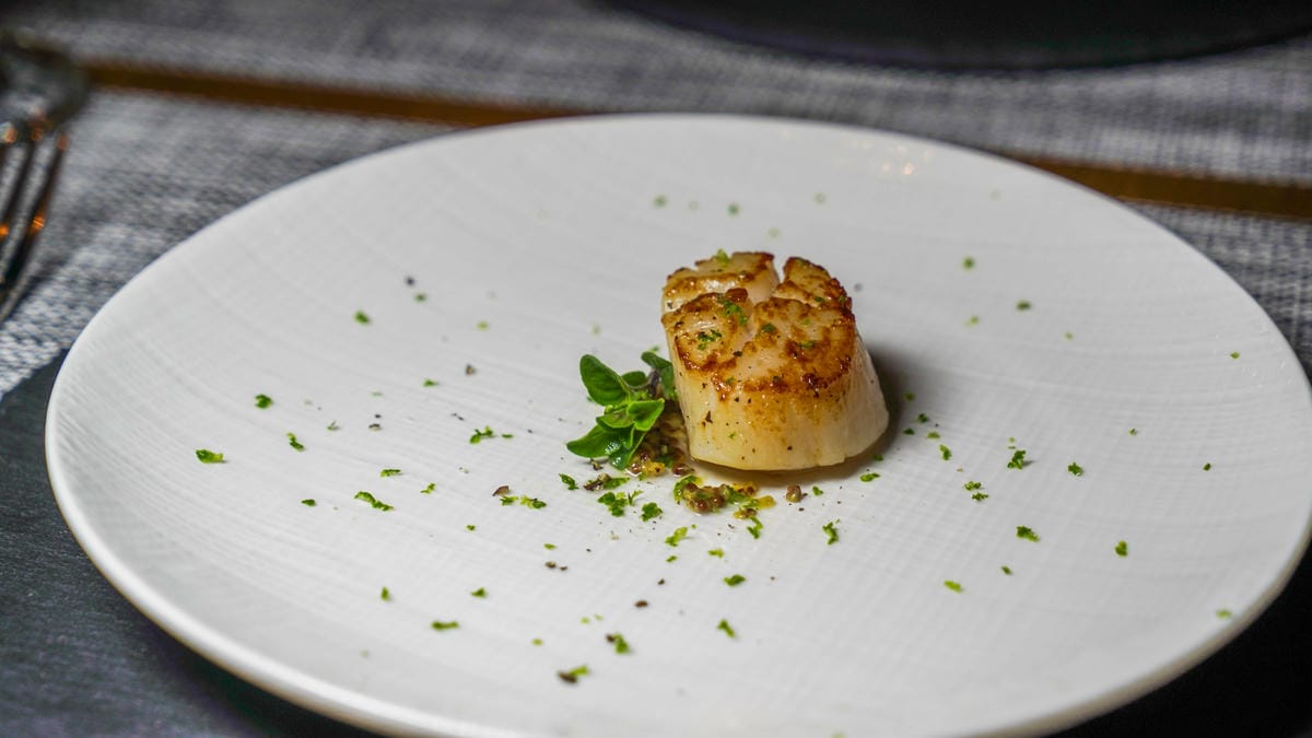 A7_05893.jpg A7_05893.jpg