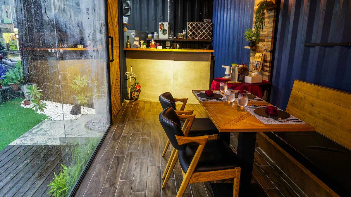 A7_05881.jpg A7_05881.jpg