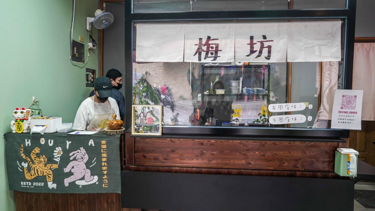 A7_00126.jpg A7_00126.jpg