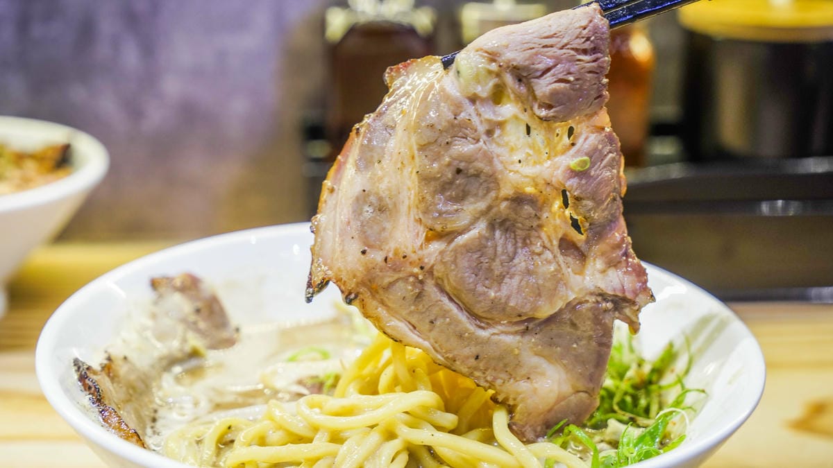 A7_00240.jpg A7_00240.jpg