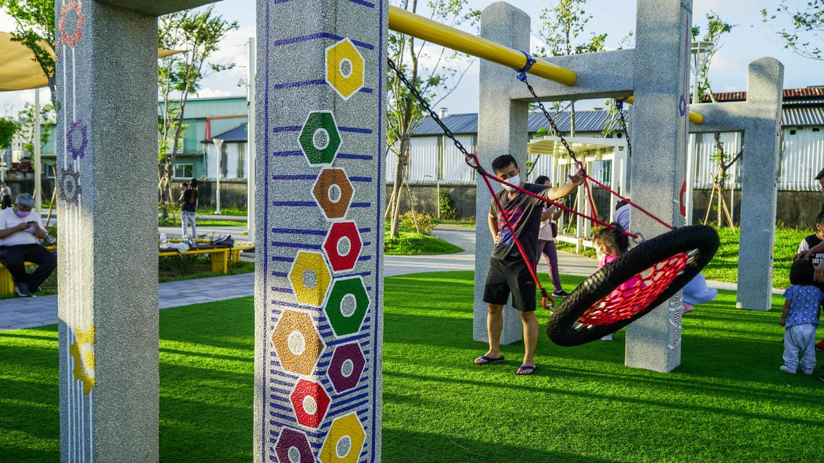 /tmp/php0ek5Ap /tmp/php0ek5Ap