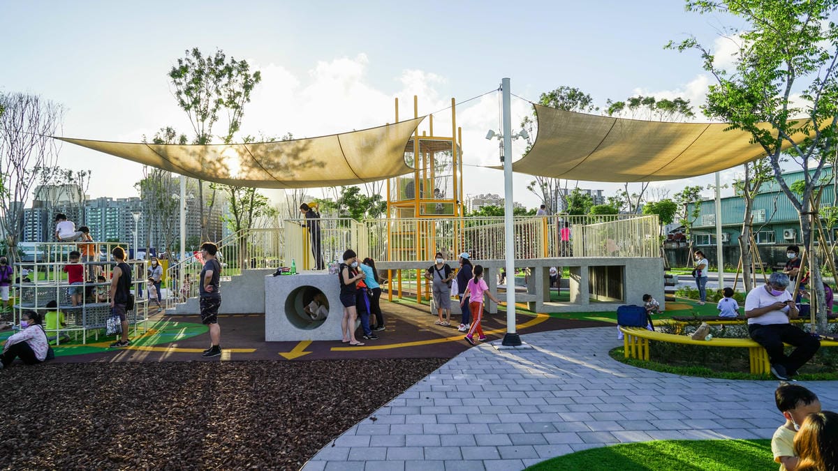 /tmp/phpDRHtME /tmp/phpDRHtME