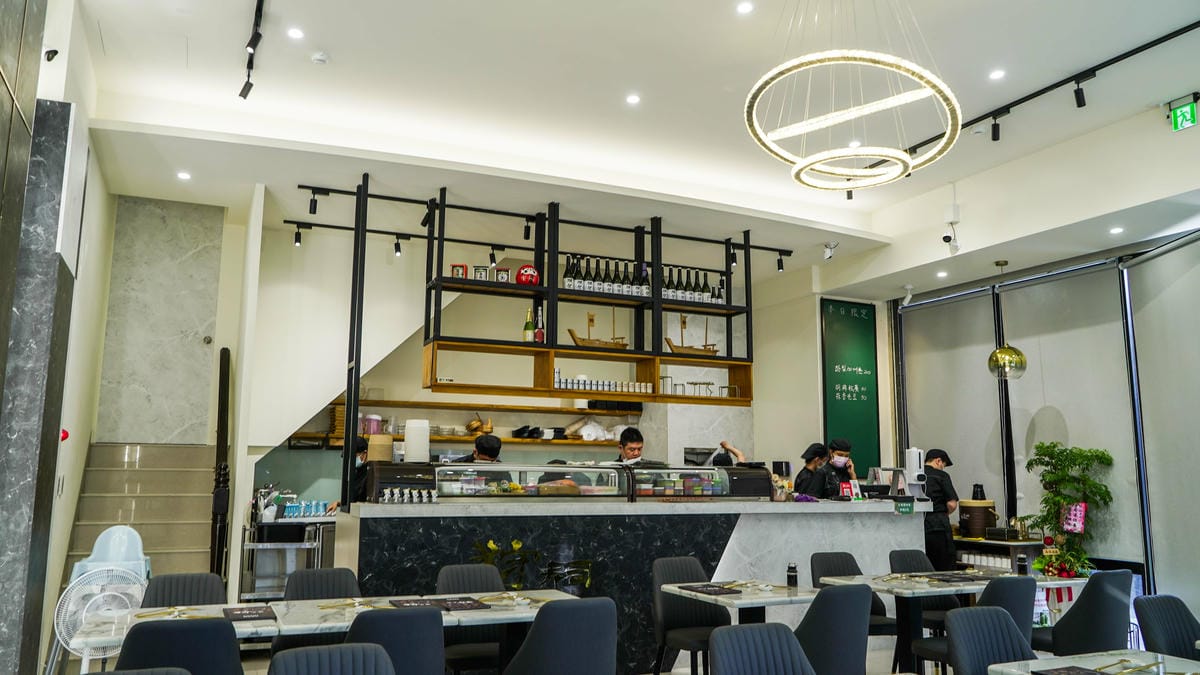 A7_03695.jpg A7_03695.jpg