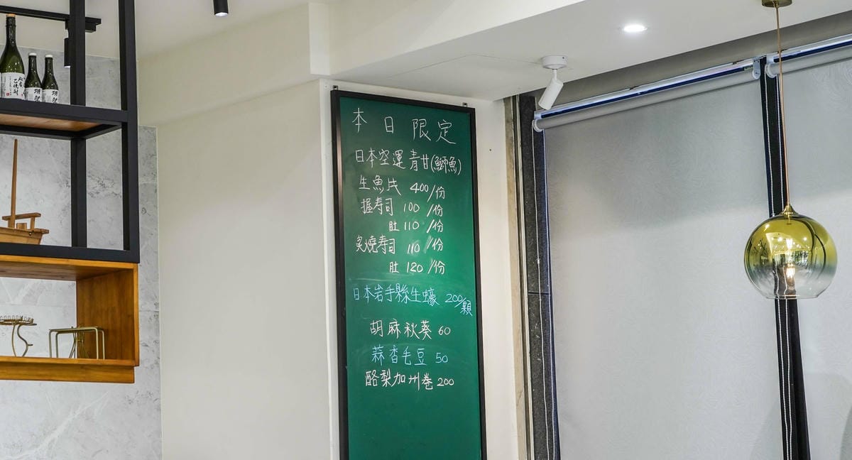 A7_03705.jpg A7_03705.jpg