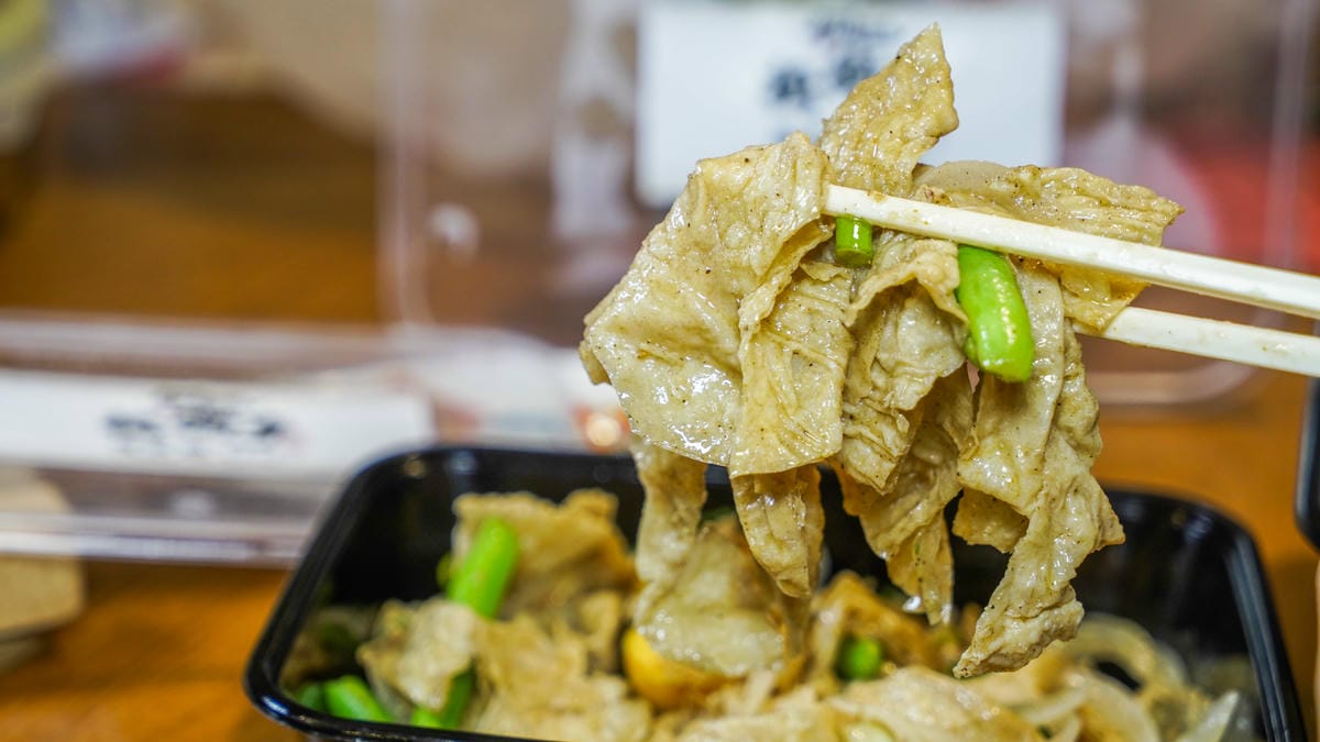 A7_05368.jpg A7_05368.jpg