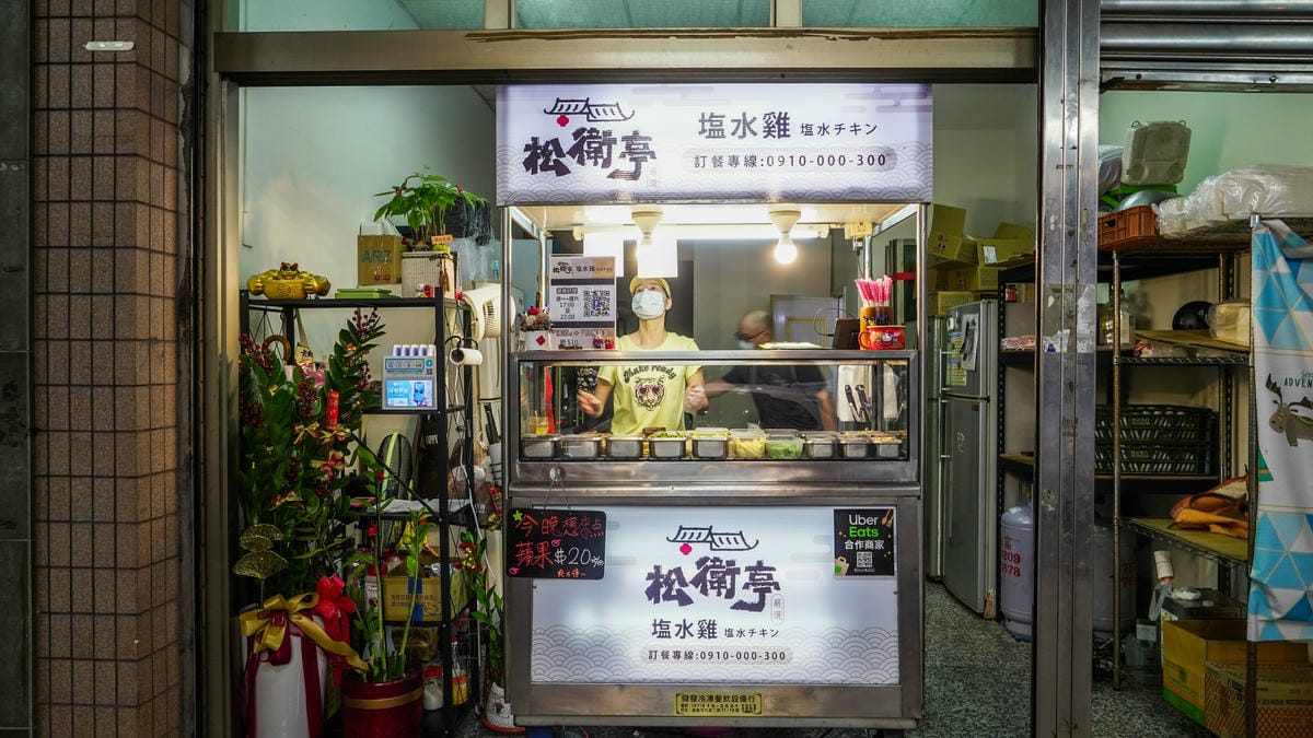 A7_05317.jpg A7_05317.jpg