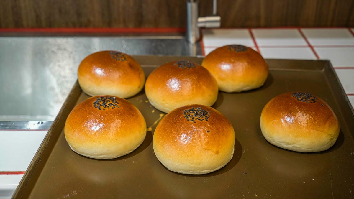 A7_02630.jpg A7_02630.jpg