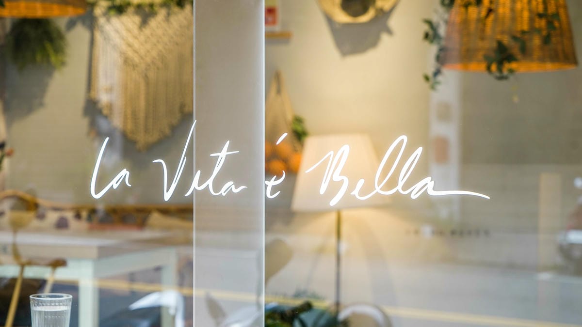 A7_07383.jpg A7_07383.jpg