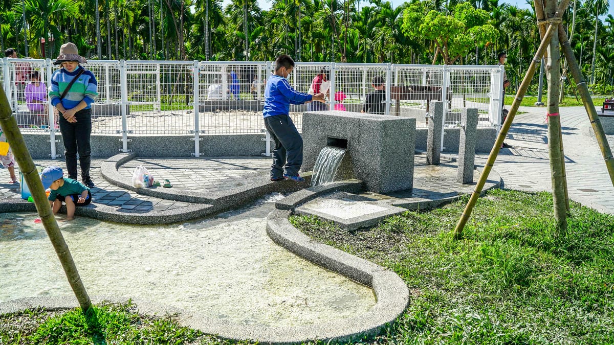 A7_08409.jpg A7_08409.jpg