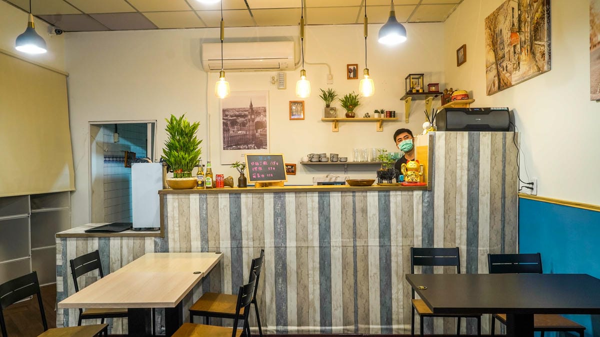 A7_09799.jpg A7_09799.jpg