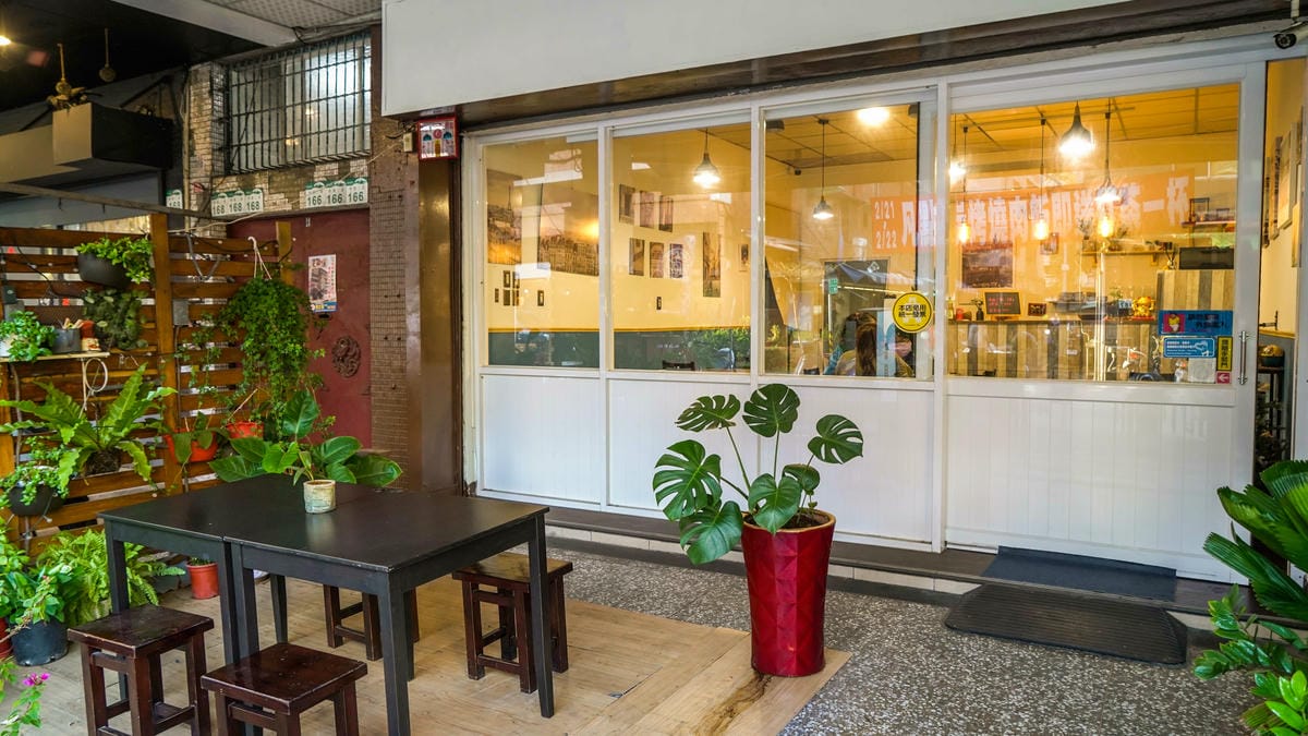 A7_09804.jpg A7_09804.jpg