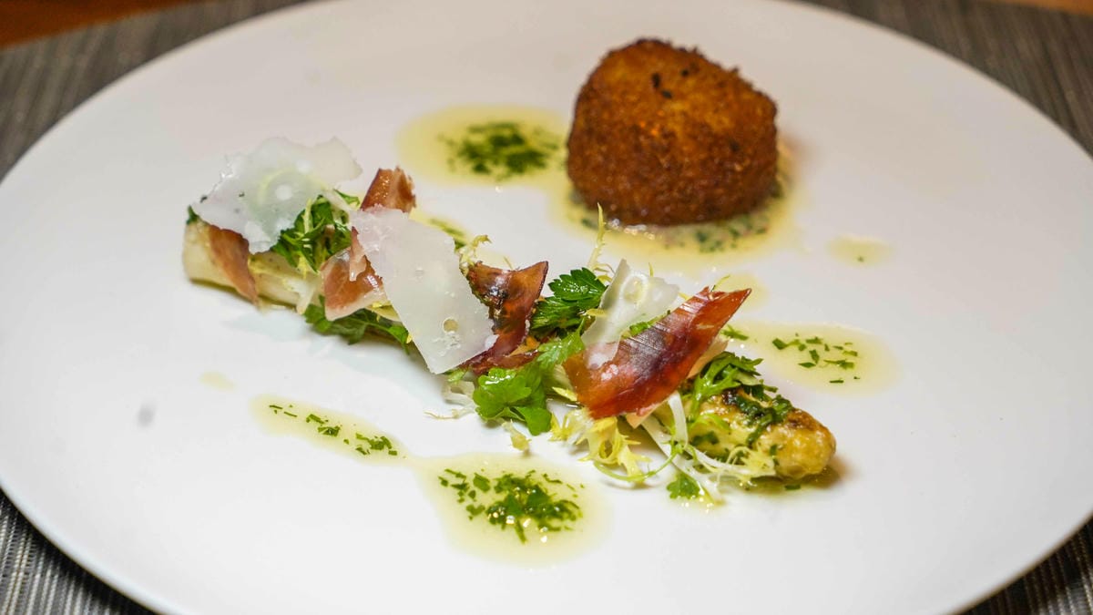 A7_02411.jpg A7_02411.jpg