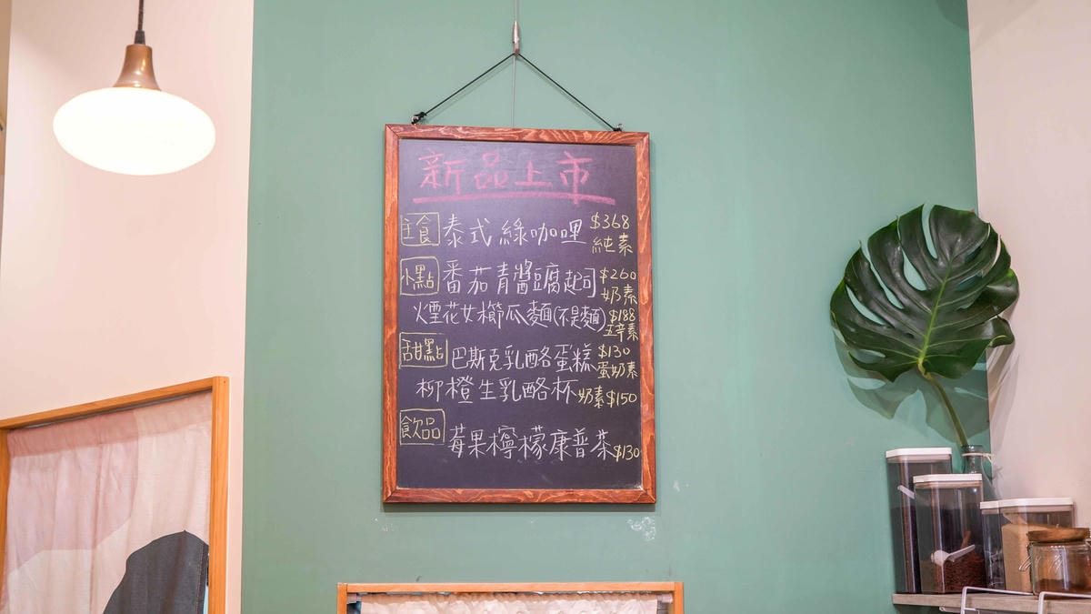 A7_03281.jpg A7_03281.jpg