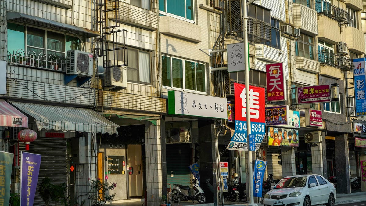 A7_08252.jpg A7_08252.jpg