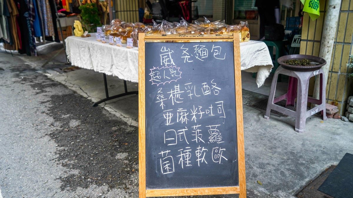 A7_07658.jpg A7_07658.jpg