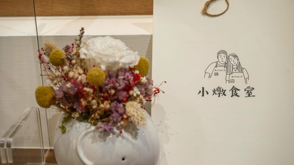 A7_03761.jpg A7_03761.jpg