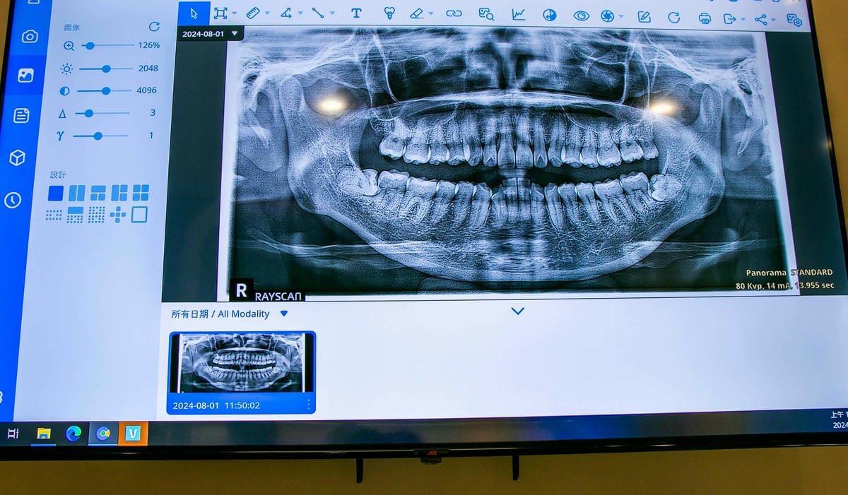 IMG_0529.jpg IMG_0529.jpg