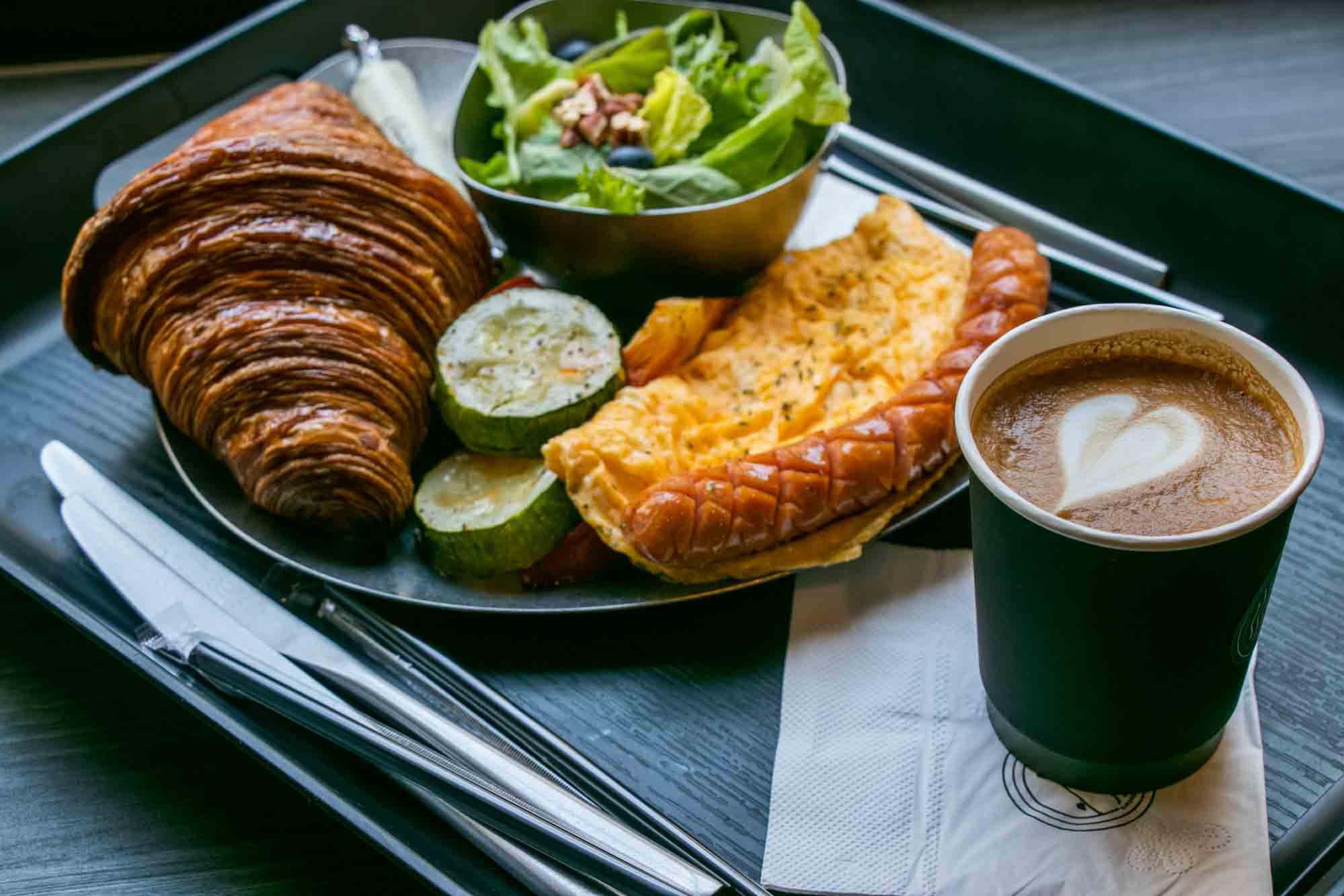 高雄 新堀江可頌麵包店 早午餐咖啡 OCEAN BAKERY