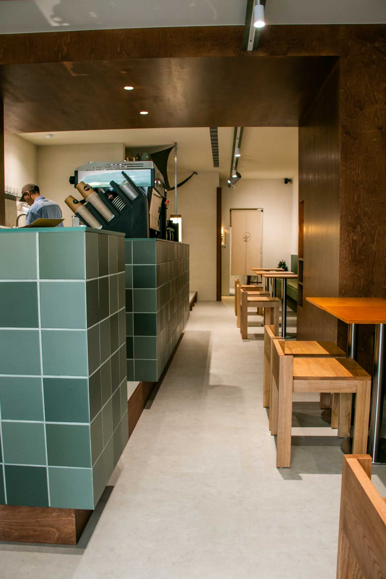 高雄早午餐 草木咖啡 河堤社區美景咖啡與優秀酸種麵包