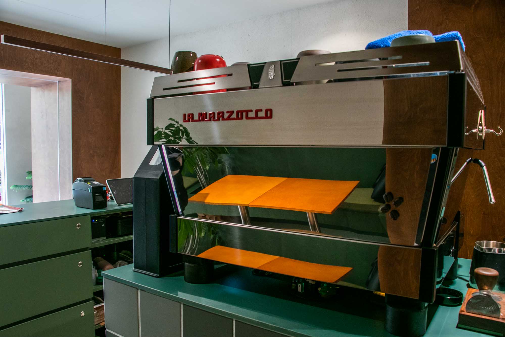 高雄早午餐 草木咖啡 河堤社區美景咖啡與優秀酸種麵包