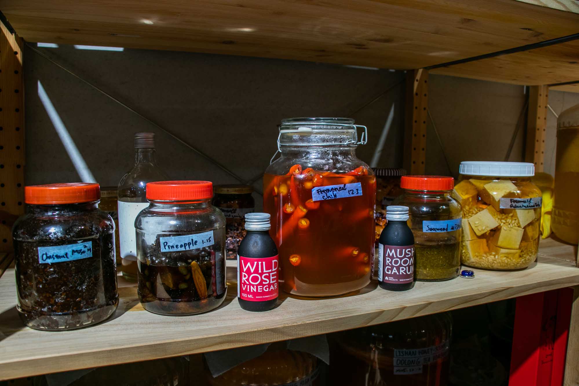 高雄米其林 Anchovy鯷魚餐廳  鯷魚耶誕城 Marry Fishmas 2025