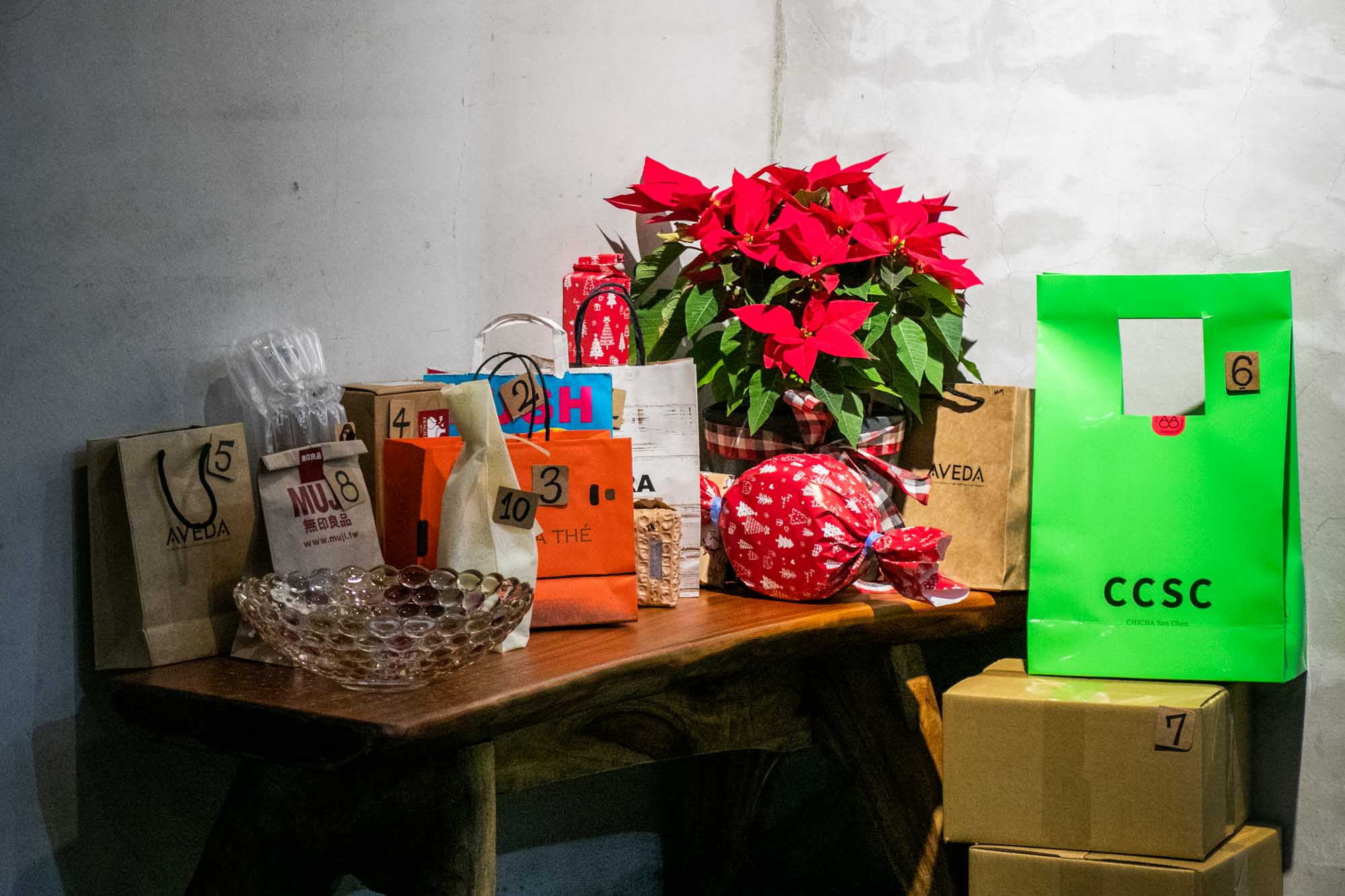 高雄米其林 Anchovy鯷魚餐廳  鯷魚耶誕城 Marry Fishmas 2025